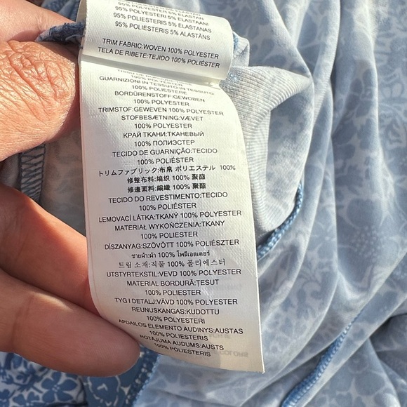 MICHAEL KORS QUINN CHAIN-STRAP COLD-SHOULDER TOP IN BLUEBERRY - Picture 5 of 5